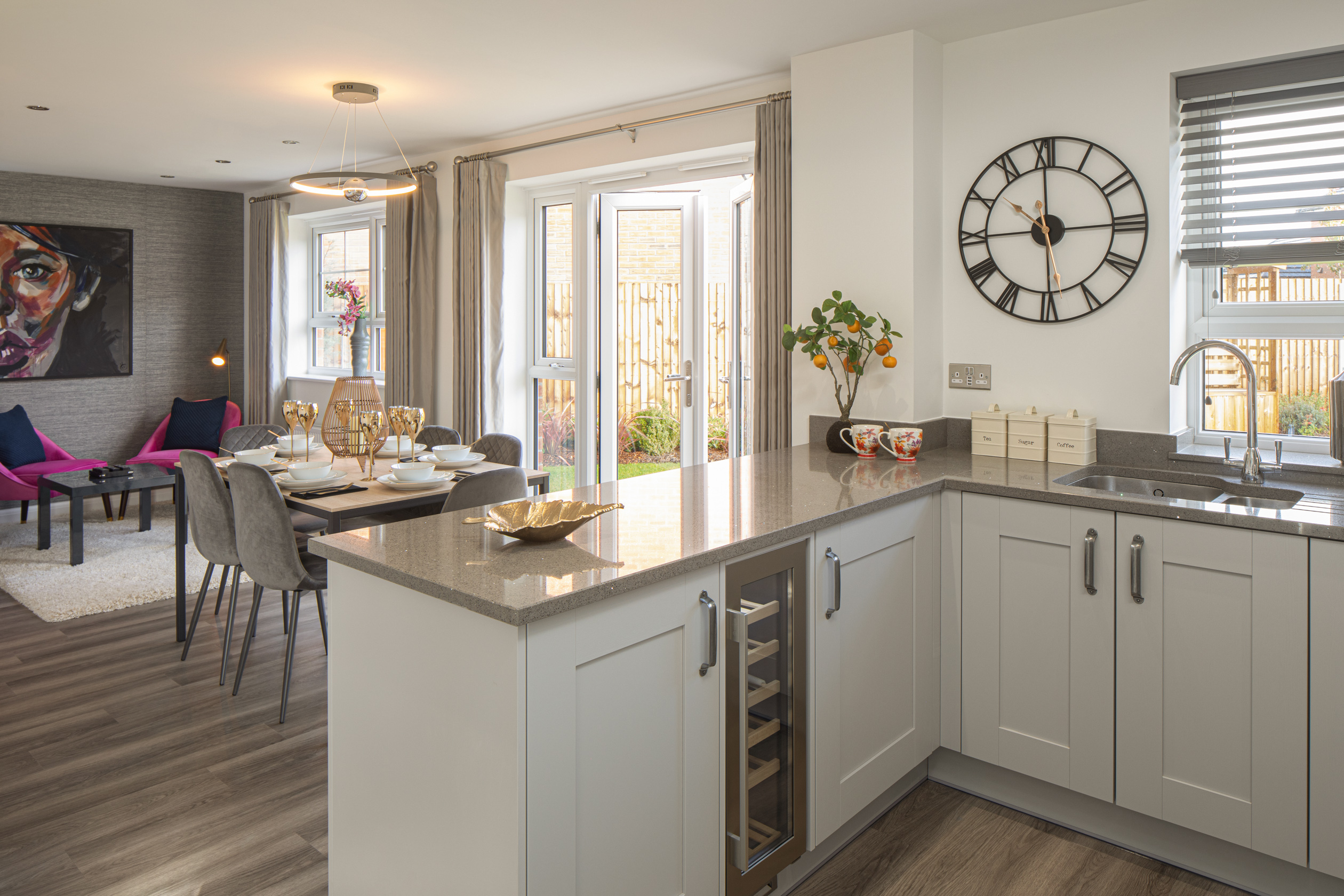 Radleigh open plan area 4 bed home